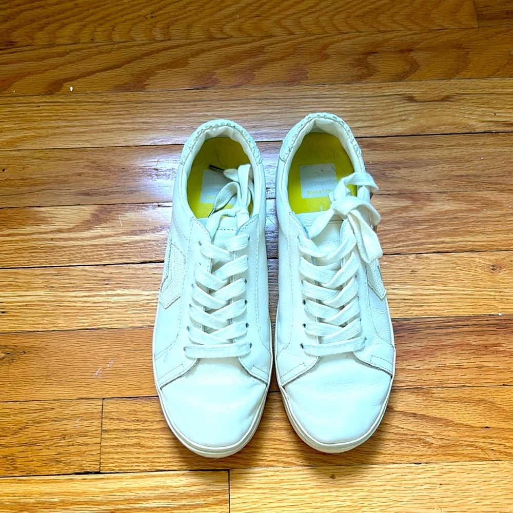 Dolce Vita platform sneakers size 7